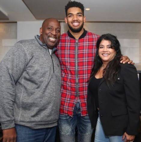 Jacqueline Cruz with her husband Karl Towns, Sr. and son Karl-Anthony Towns.